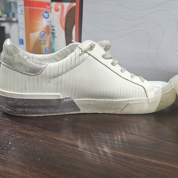 Dolce Vita Shearling White and Silver Sneakers with Classic Lace-Up Design - Picture 7 of 11